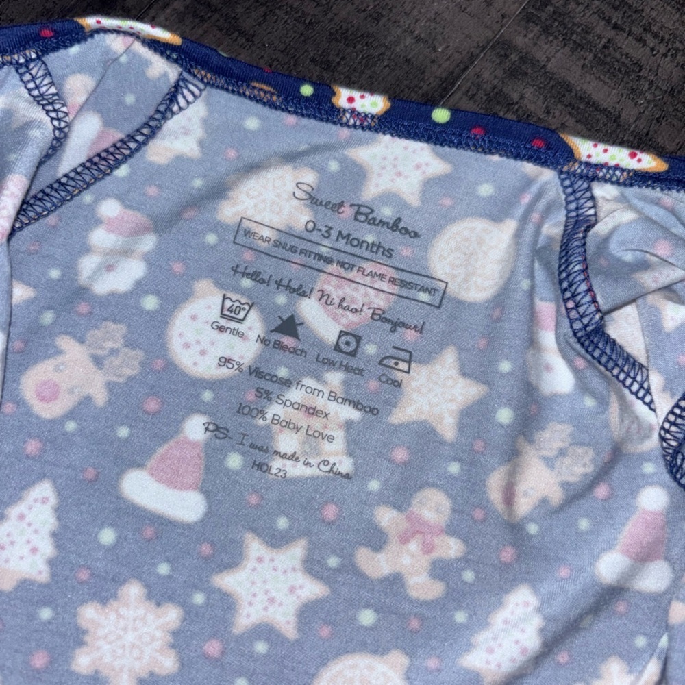Sweet bamboo holiday gingerbread infant sleeper​​​ - Picture 7 of 10